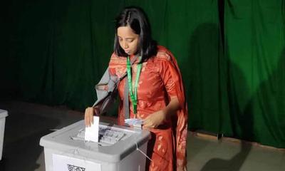 ভোট গণনার মেশিন নির্দিষ্ট দলের কোম্পানি থেকে কেনা